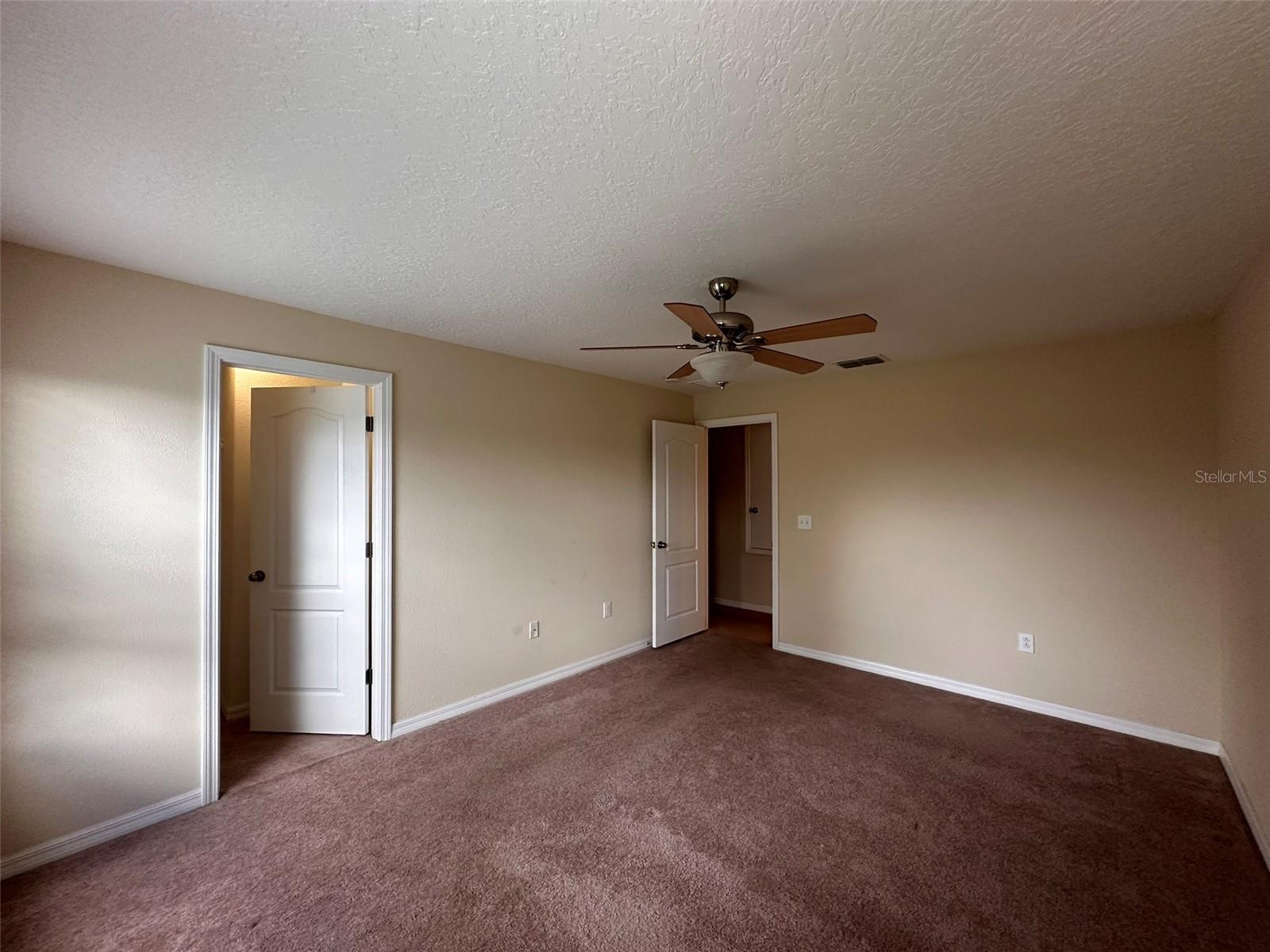 MEADOW POINTE IV PRCL I - Residential Lease