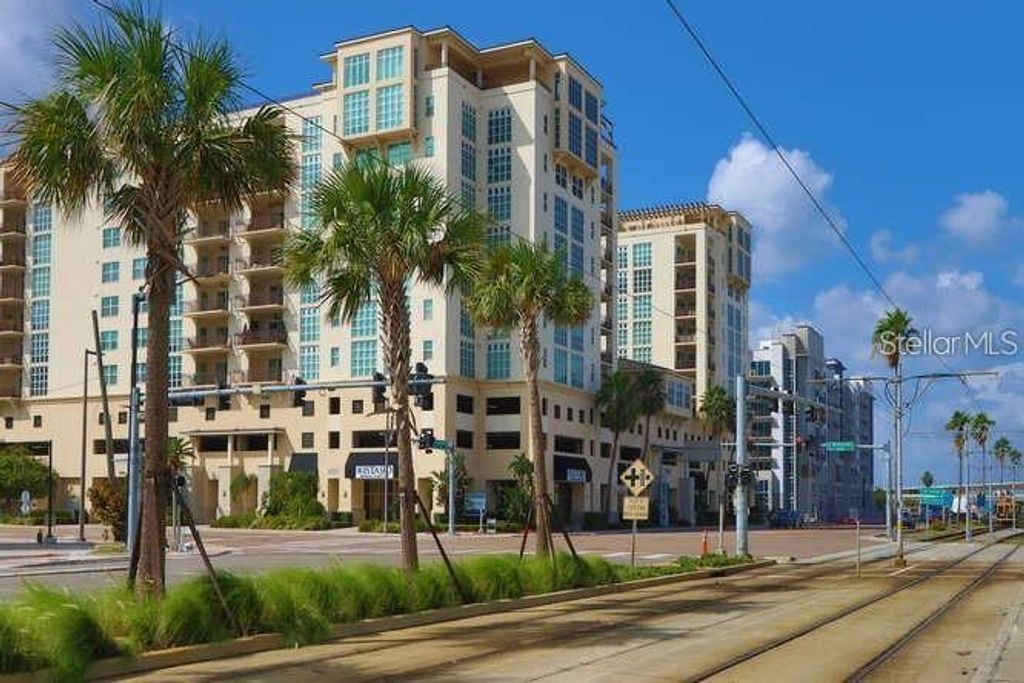 Photo of 1227 E Madison Street #601, Tampa, FL 33602 (MLS # TB8468665)