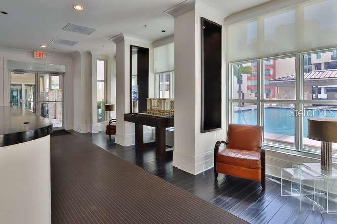 VENTANA A CONDO - Residential