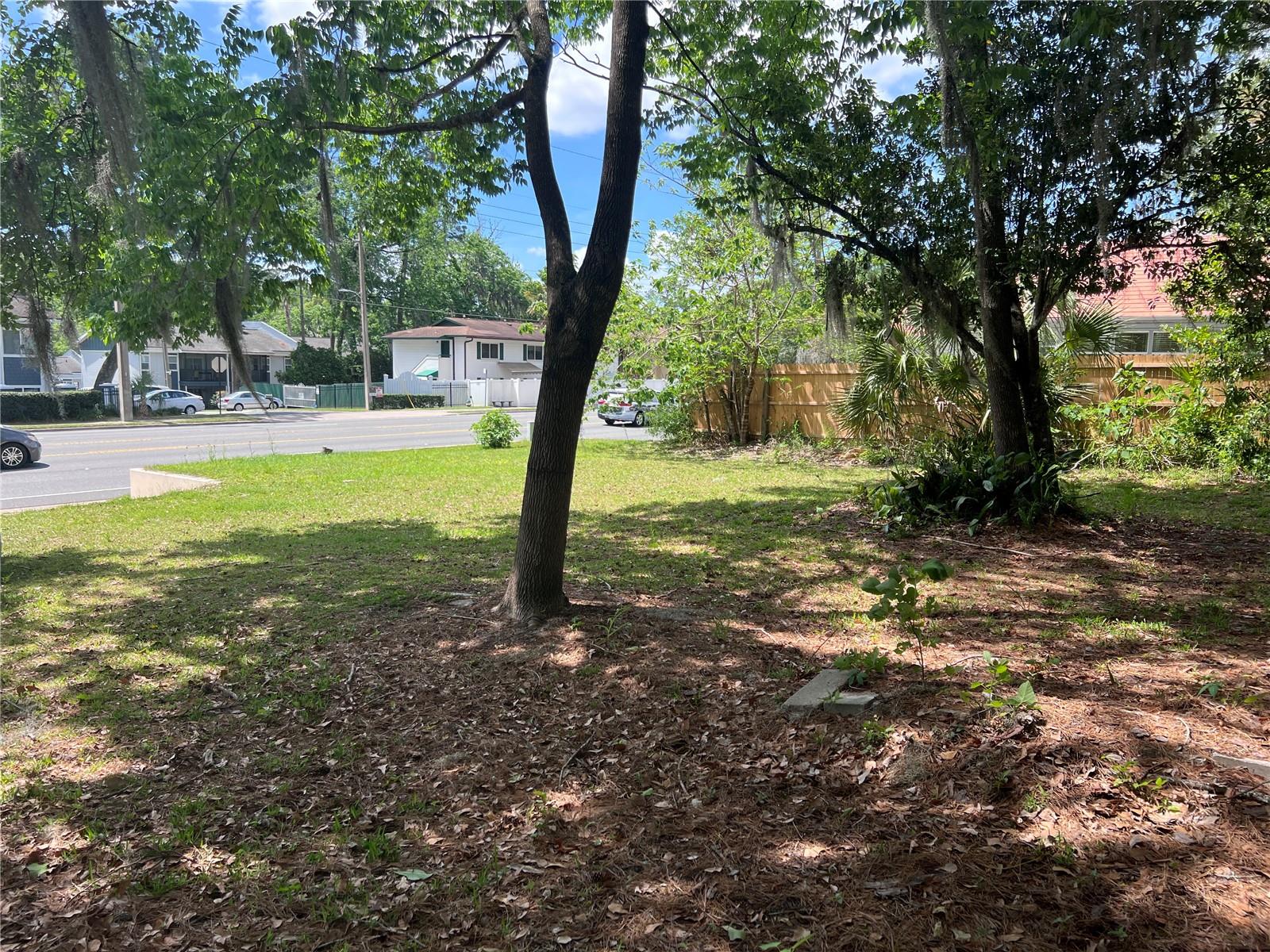 1110 NW 39TH AVENUE