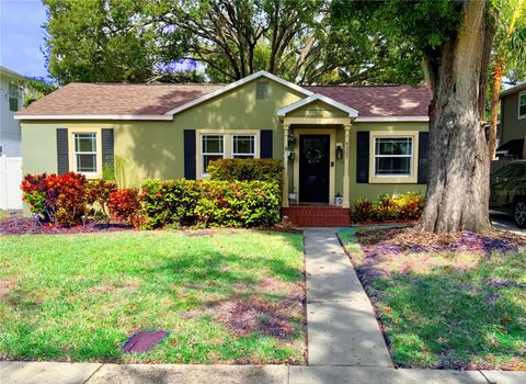 Photo of 4305 W Leona Street, Tampa, FL 33629 (MLS # TB8442520) Photo of 4305 W Leona Street, Tampa, FL 33629 (MLS # TB8442520)