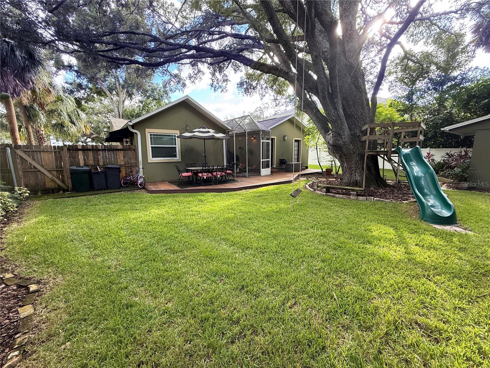 MARYLAND MANOR 2ND UNIT - Residential