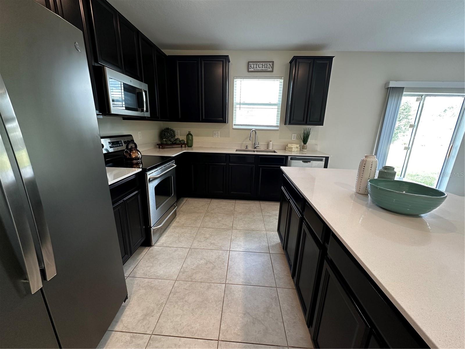 GREATER LAKES PH 4 - Residential Lease