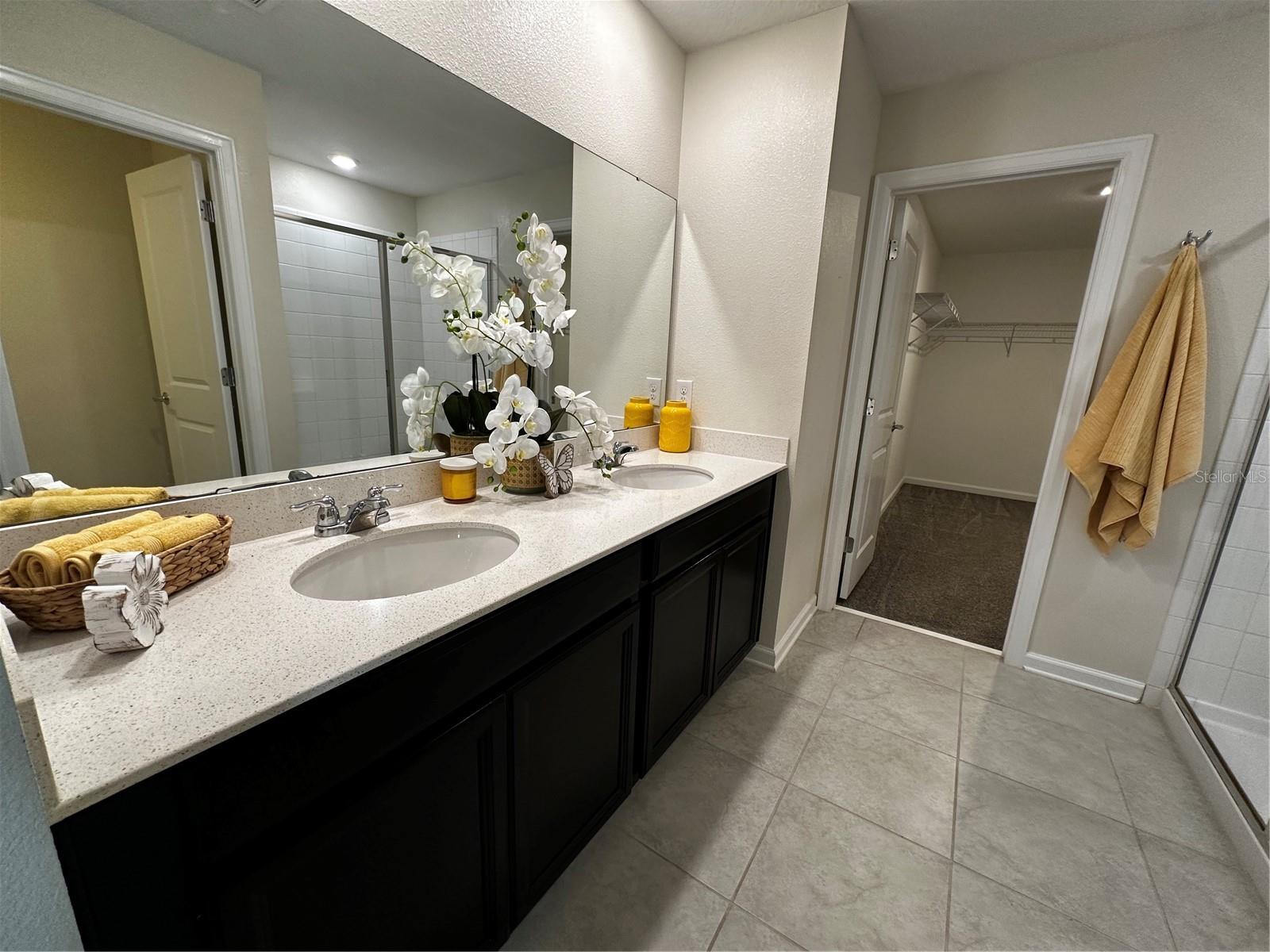 GREATER LAKES PH 4 - Residential Lease