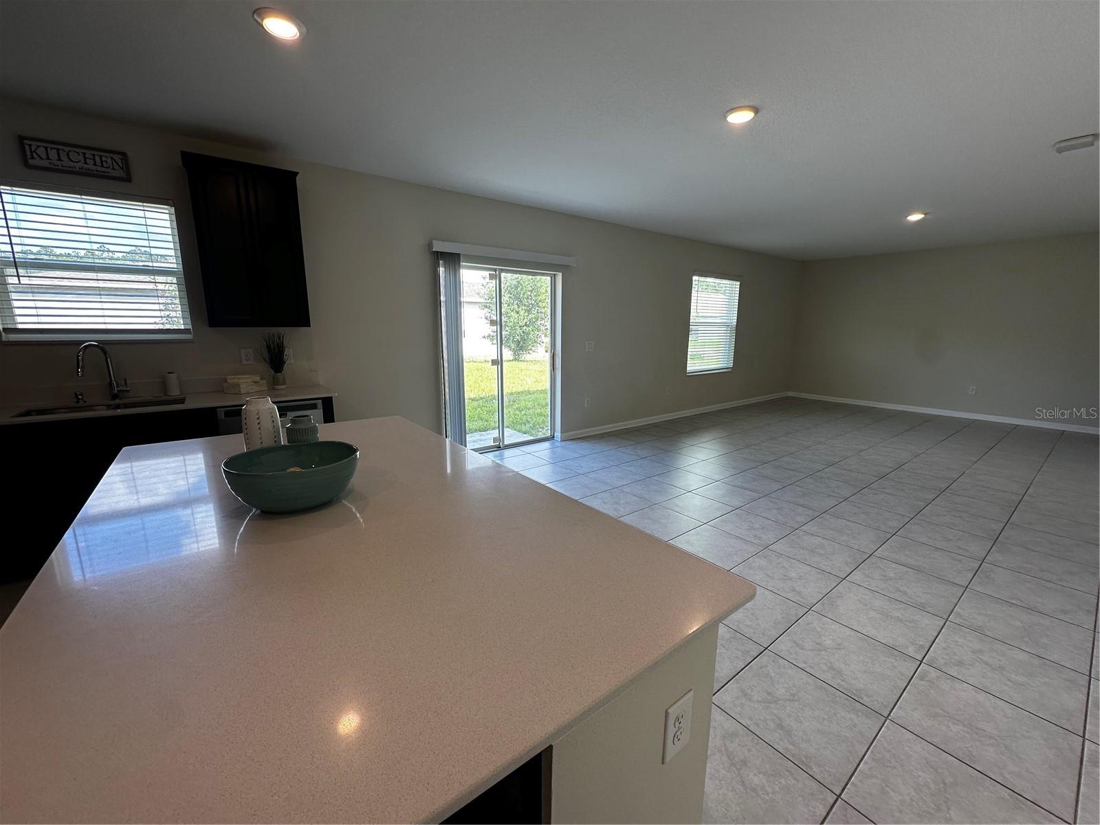 GREATER LAKES PH 4 - Residential Lease