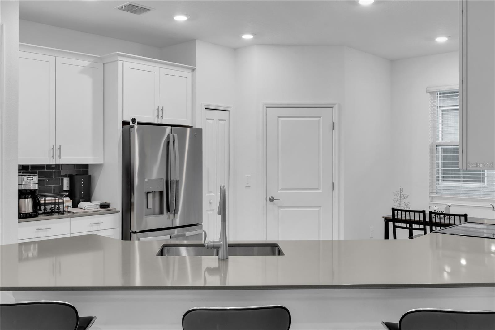 CAMDEN PK/PROVIDENCE PH 4 - Residential Lease