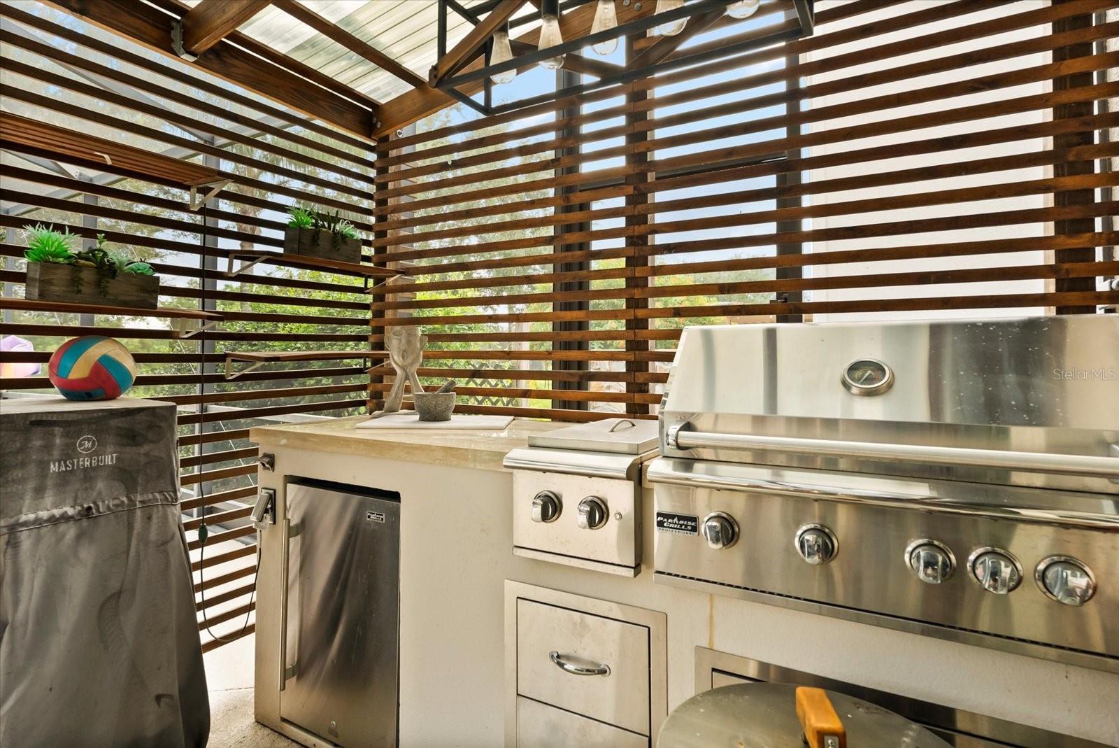 EAGLE CRK PH 01A - Residential Lease