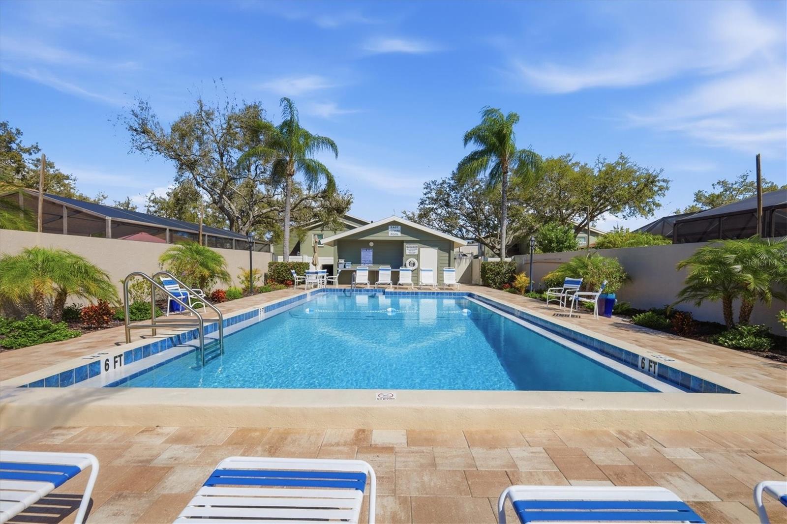 COURTYARD VILLAS - Residential