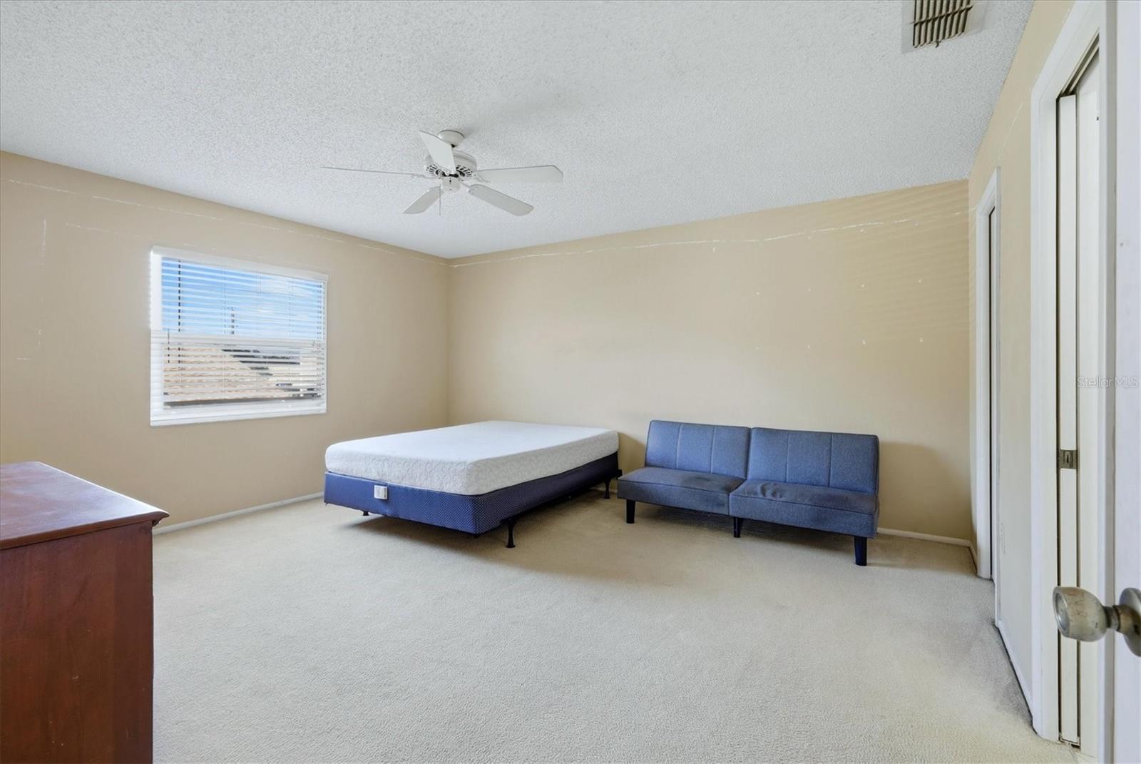 COURTYARD VILLAS - Residential