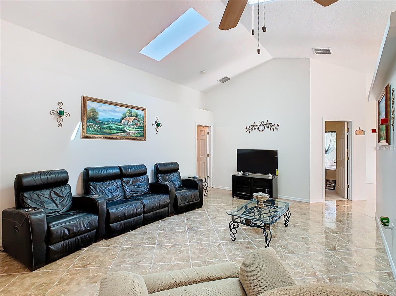 FLORIDA PINES PH 03 - Residential