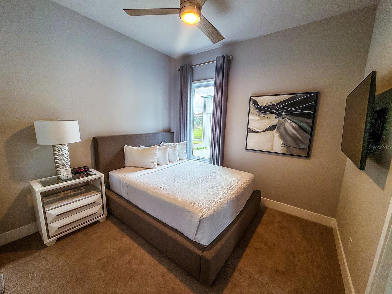 SPECTRUM AT REUNION CONDO PH 12 - Residential Lease