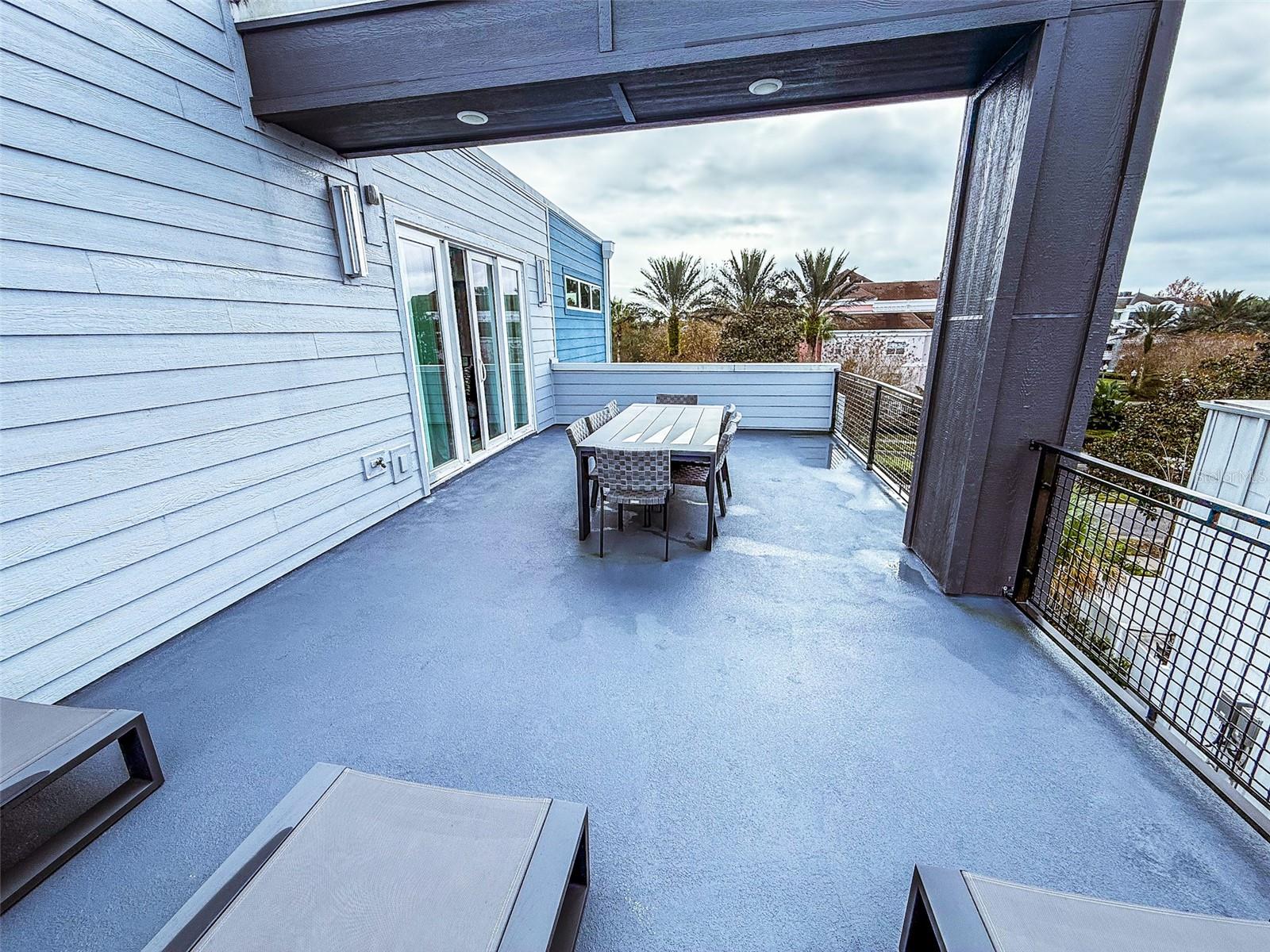 SPECTRUM AT REUNION CONDO PH 12 - Residential Lease