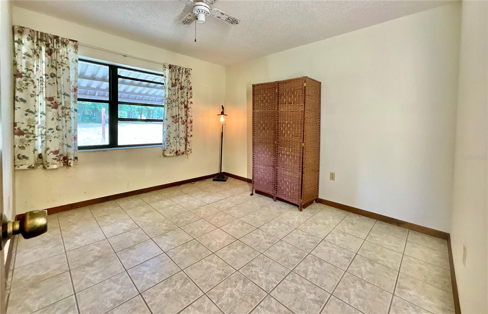 OCKLAWAHA HILLS - Residential