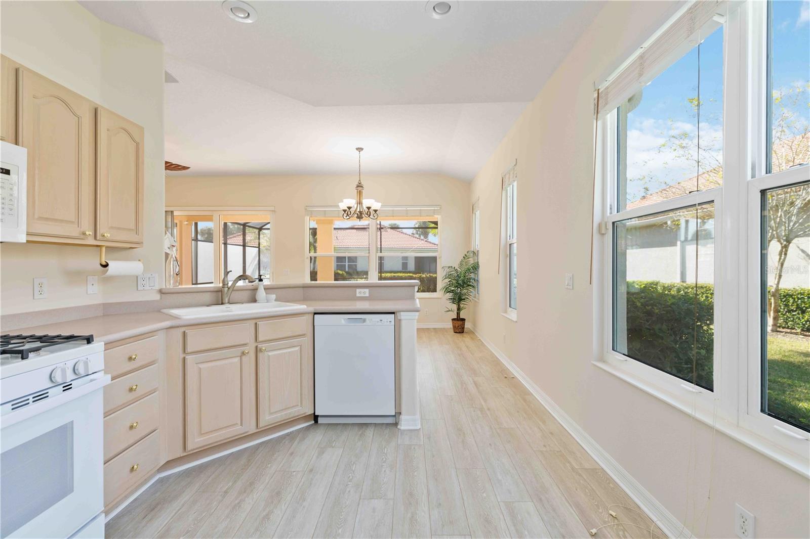 WATERLEFE GOLF & RIVER CLUB - Residential