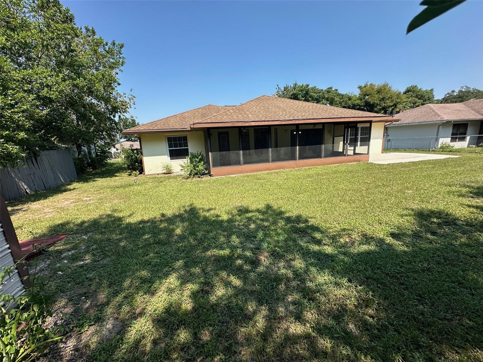 RAINBOW LAKES ESTATE - Residential