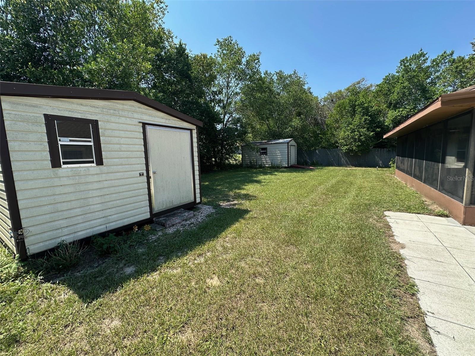 RAINBOW LAKES ESTATE - Residential