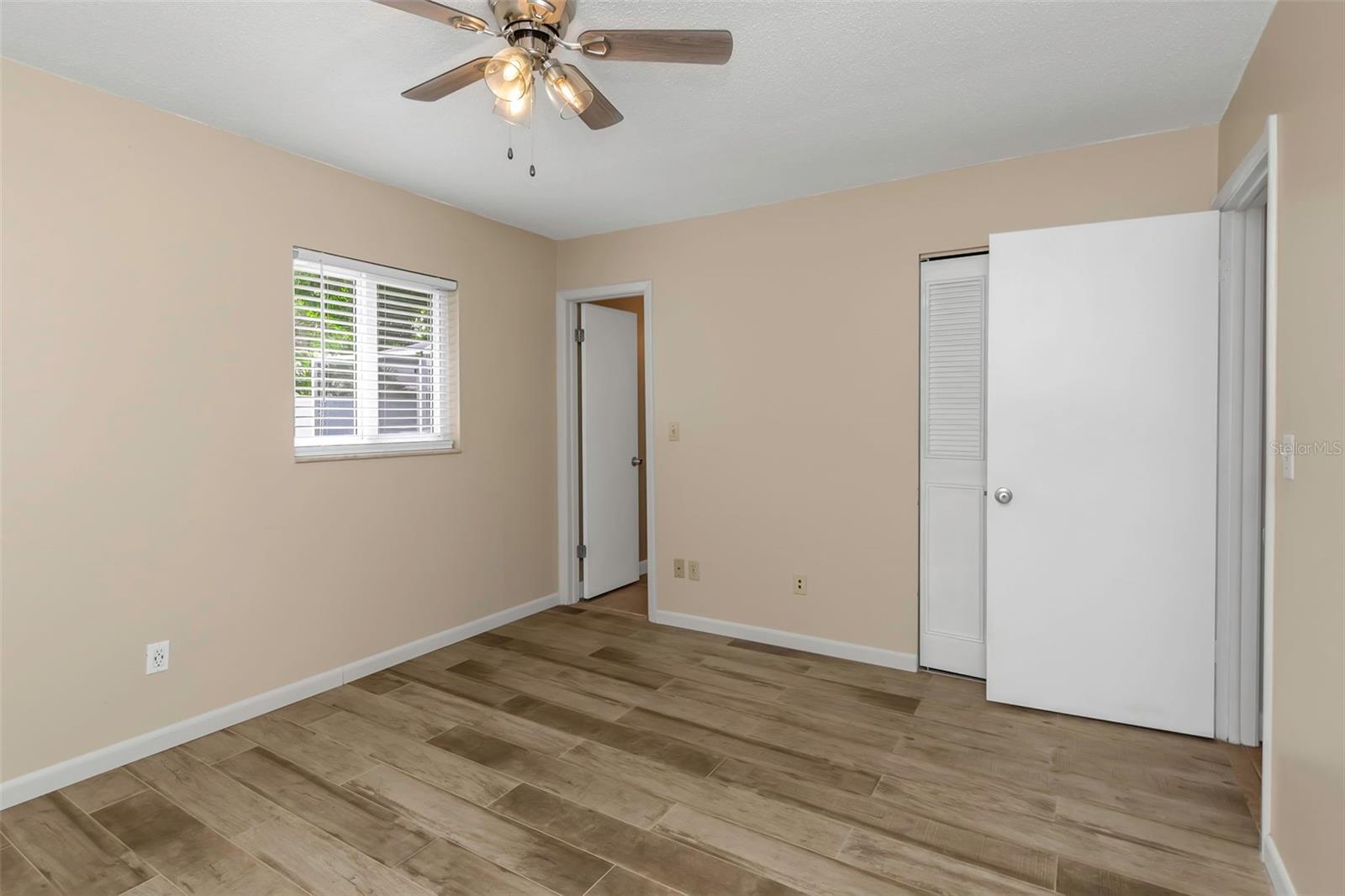 BONNIE BAY UNIT ONE - Residential Lease