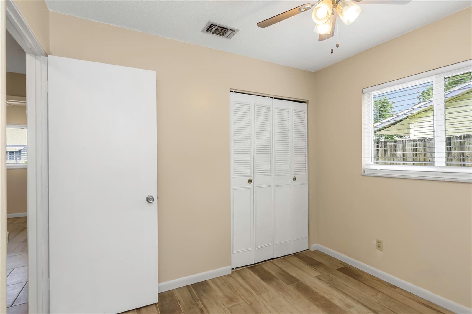 BONNIE BAY UNIT ONE - Residential Lease