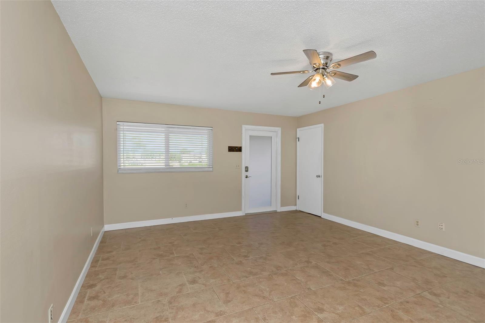 BONNIE BAY UNIT ONE - Residential Lease