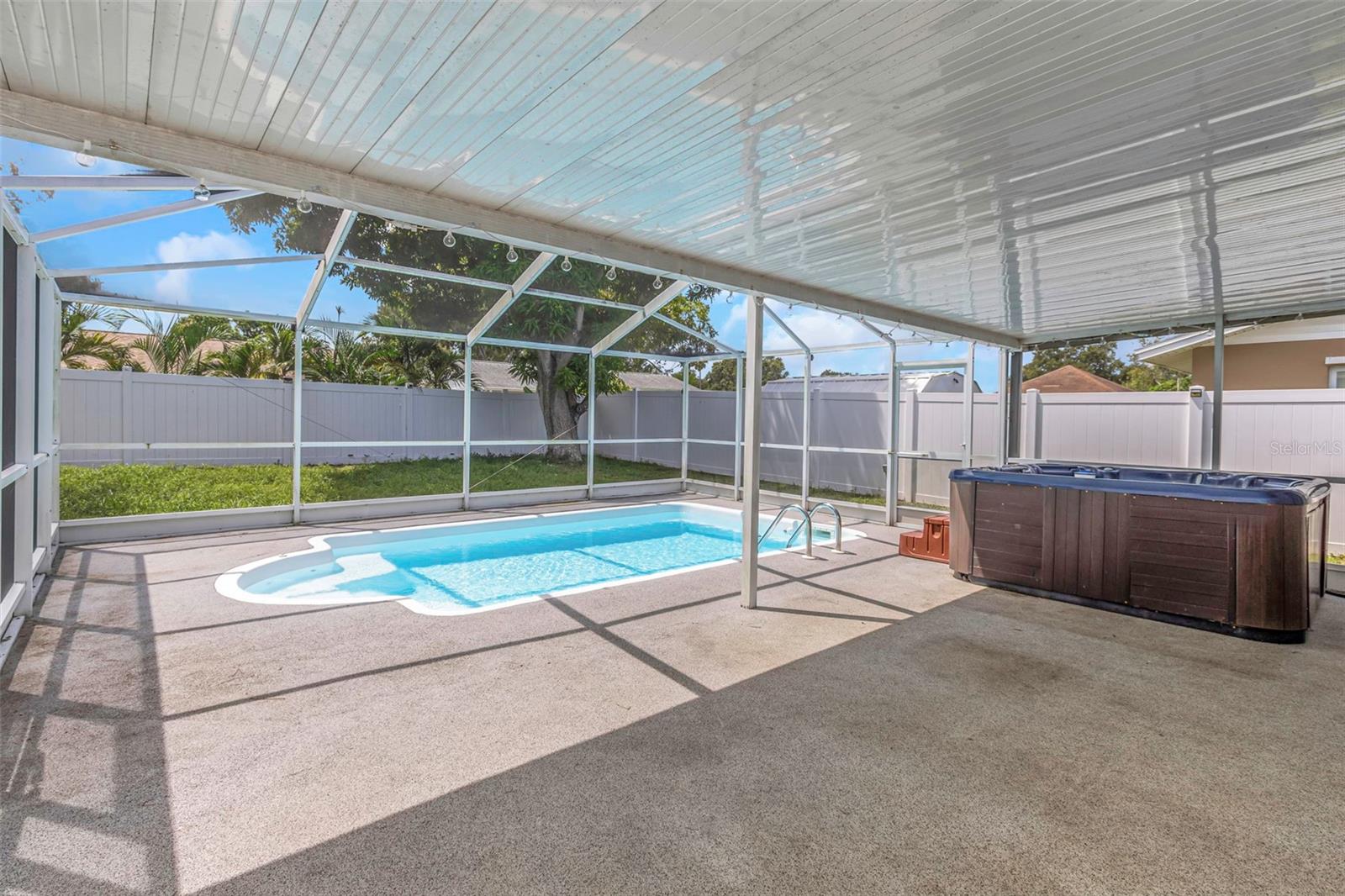 BONNIE BAY UNIT ONE - Residential Lease