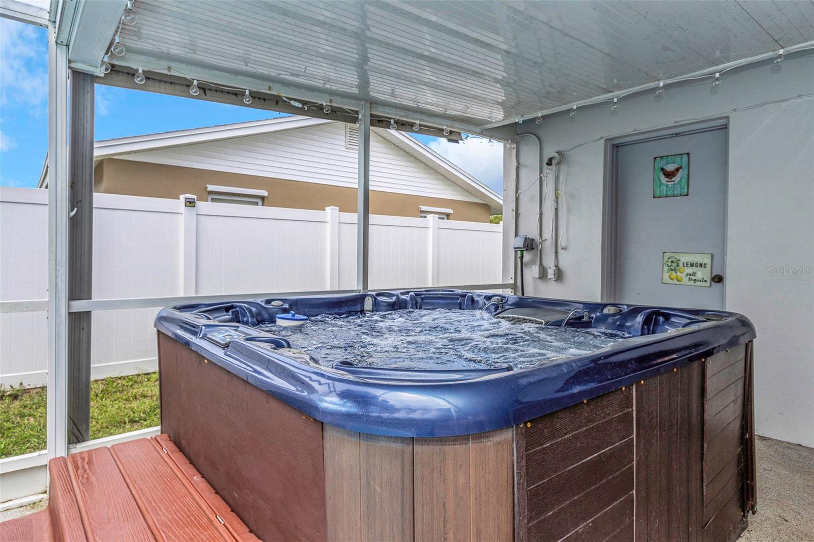 BONNIE BAY UNIT ONE - Residential Lease