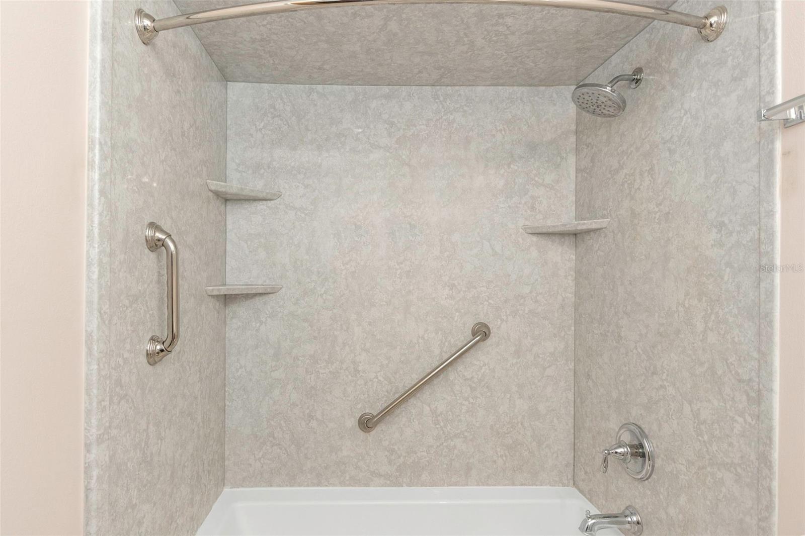 BONNIE BAY UNIT ONE - Residential Lease