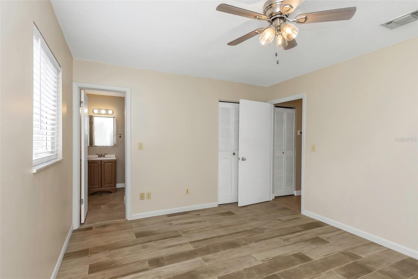 BONNIE BAY UNIT ONE - Residential Lease