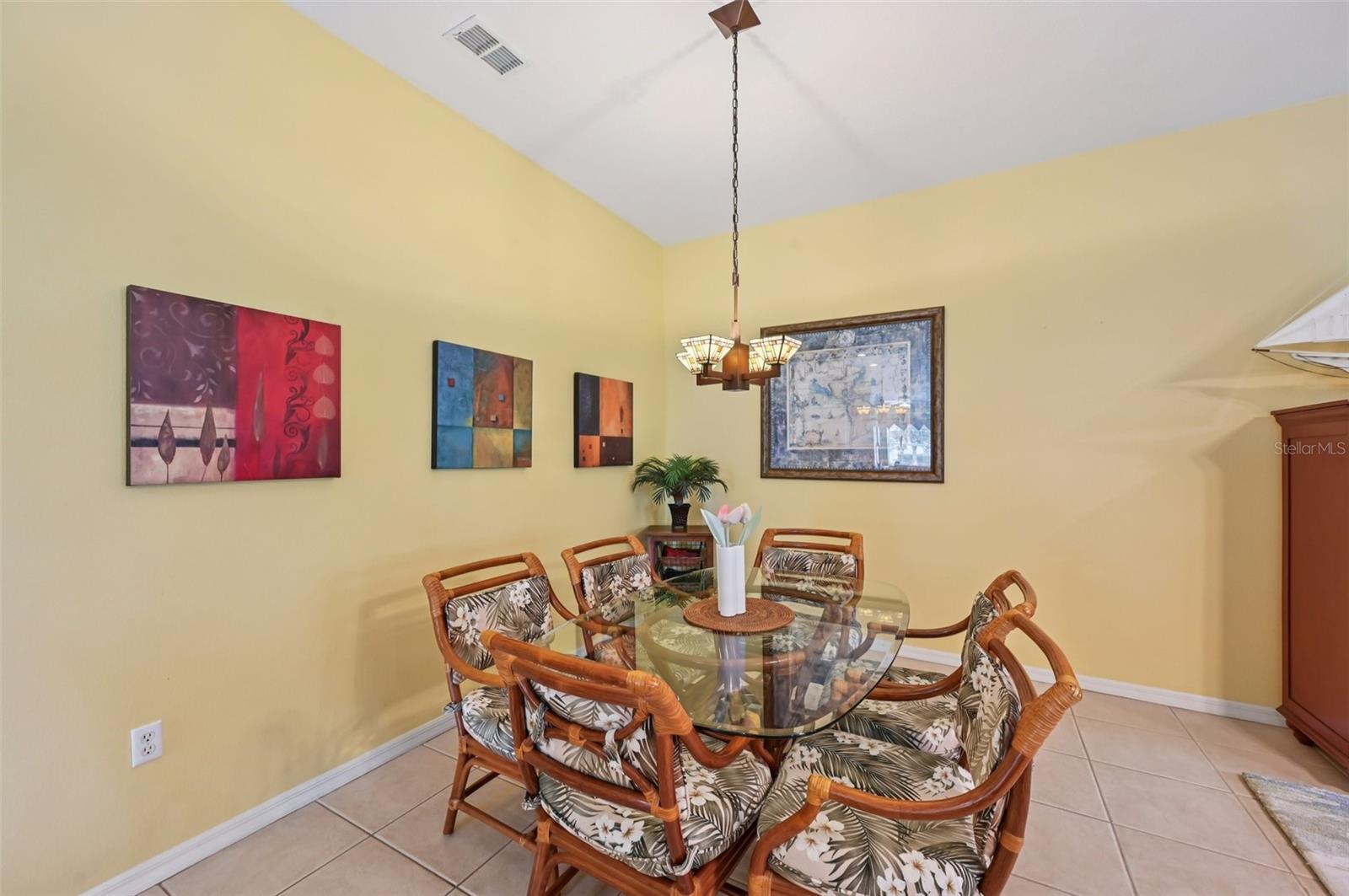 GRANTHAM CONDO - Residential