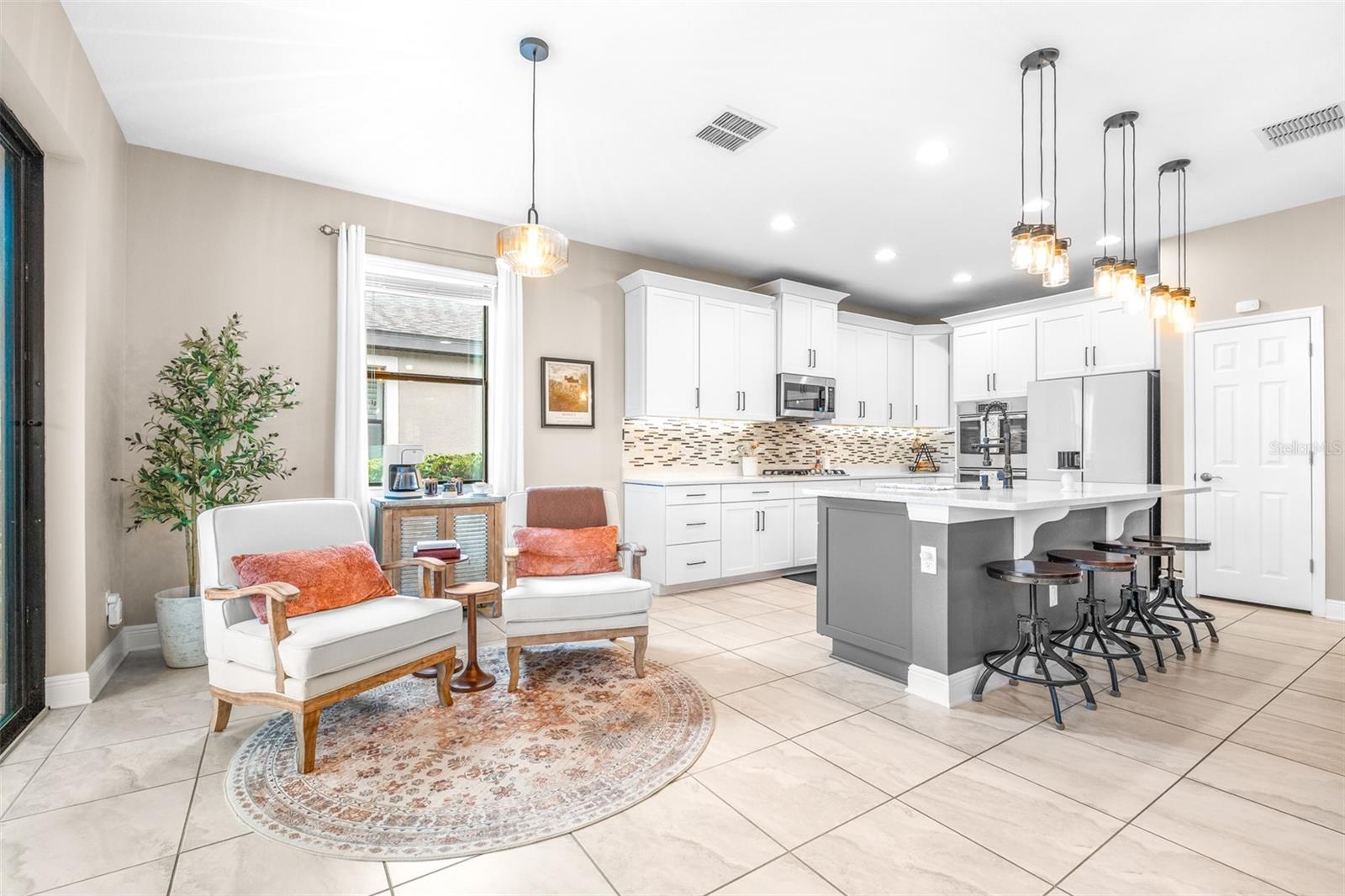 21827 BILLOWY JAUNT DRIVE