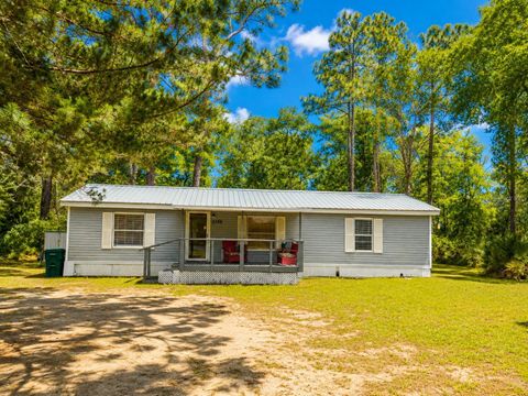 Photo of 8588 W Wings Lane, Crystal River, FL 34429 (MLS # TB8511800)