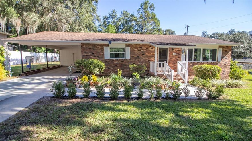 This beautiful well maintain 2-bedroom 2-bahtroom home features a nice size fenced in backyard, a concrete driveway, a 1 car carport, and a massive laundry room. With a split floor plan for added privacy. Close to downtown for easy access to local shops and dining. Nearby lakes perfect for fishing or water sports with the new Keystone Paveillon with a new playground for your kids and grandkids. Schedule a tour!