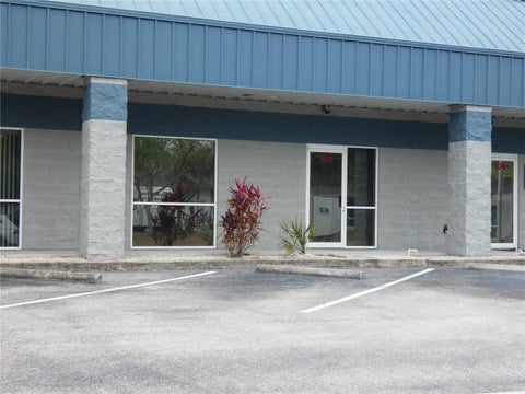 Photo of 1882 Porter Lake Drive #103, Sarasota, FL 34240 (MLS # A4703741)
