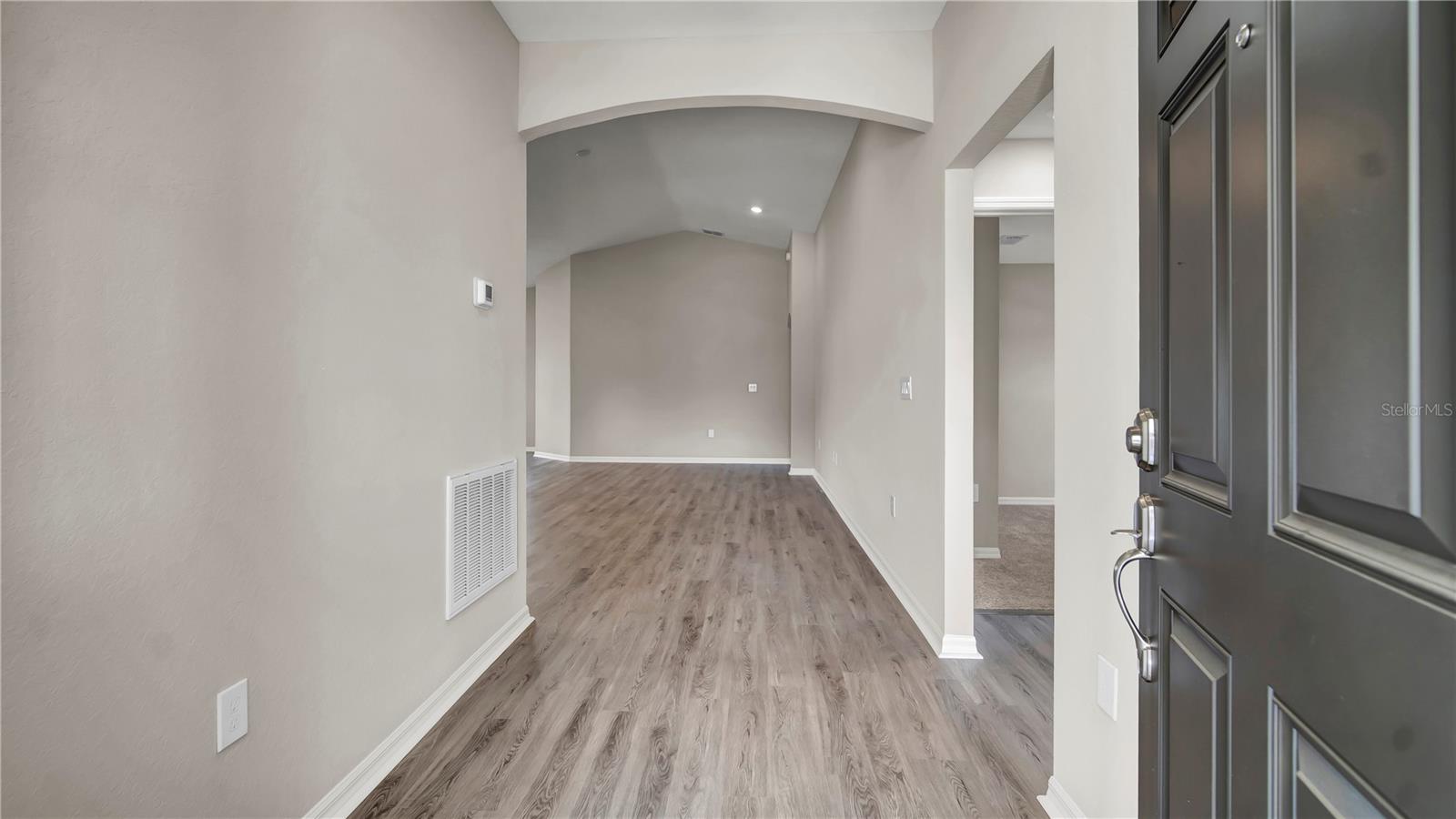 GENEVA LNDGS PH 2 - Residential Lease