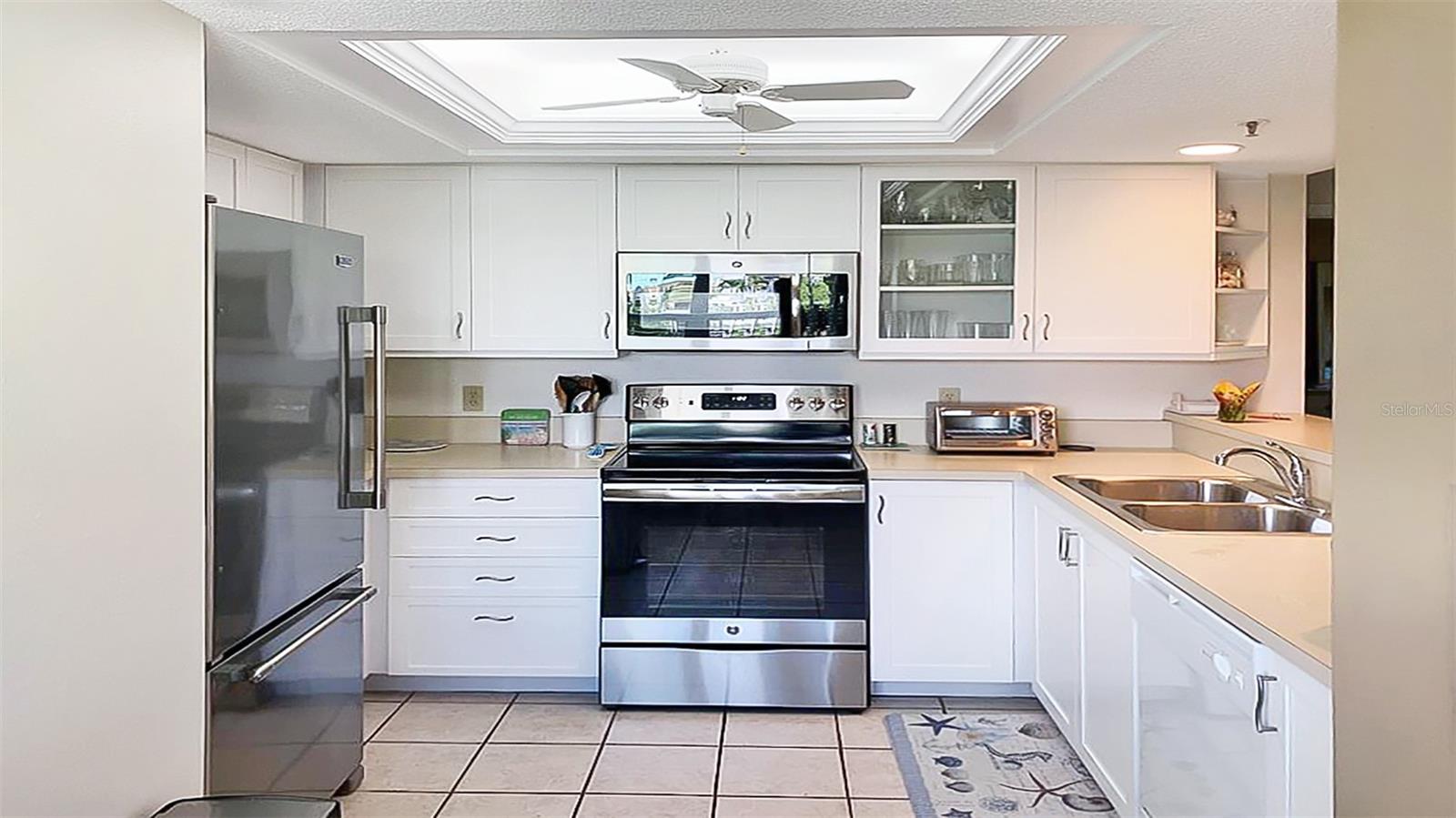 GULF & BAY CLUB BAYSIDE - Residential Lease