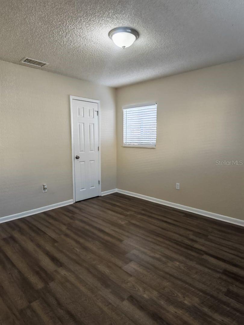 DOUGLAS PARK - Residential Lease