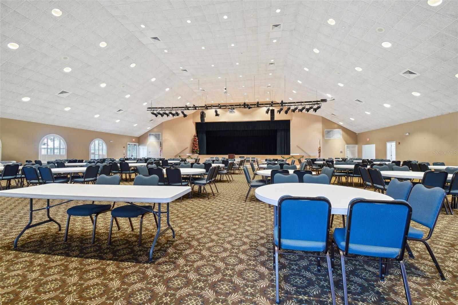 TIMBER PINES PN GR VL - Residential