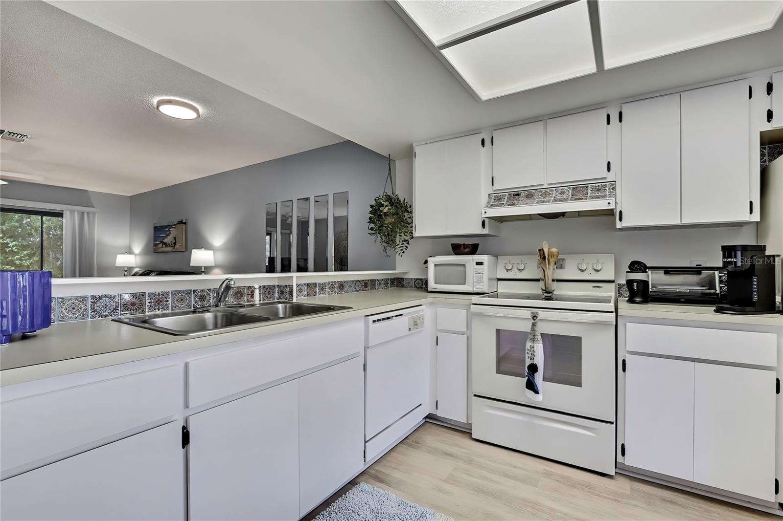 TIMBER PINES PN GR VL - Residential