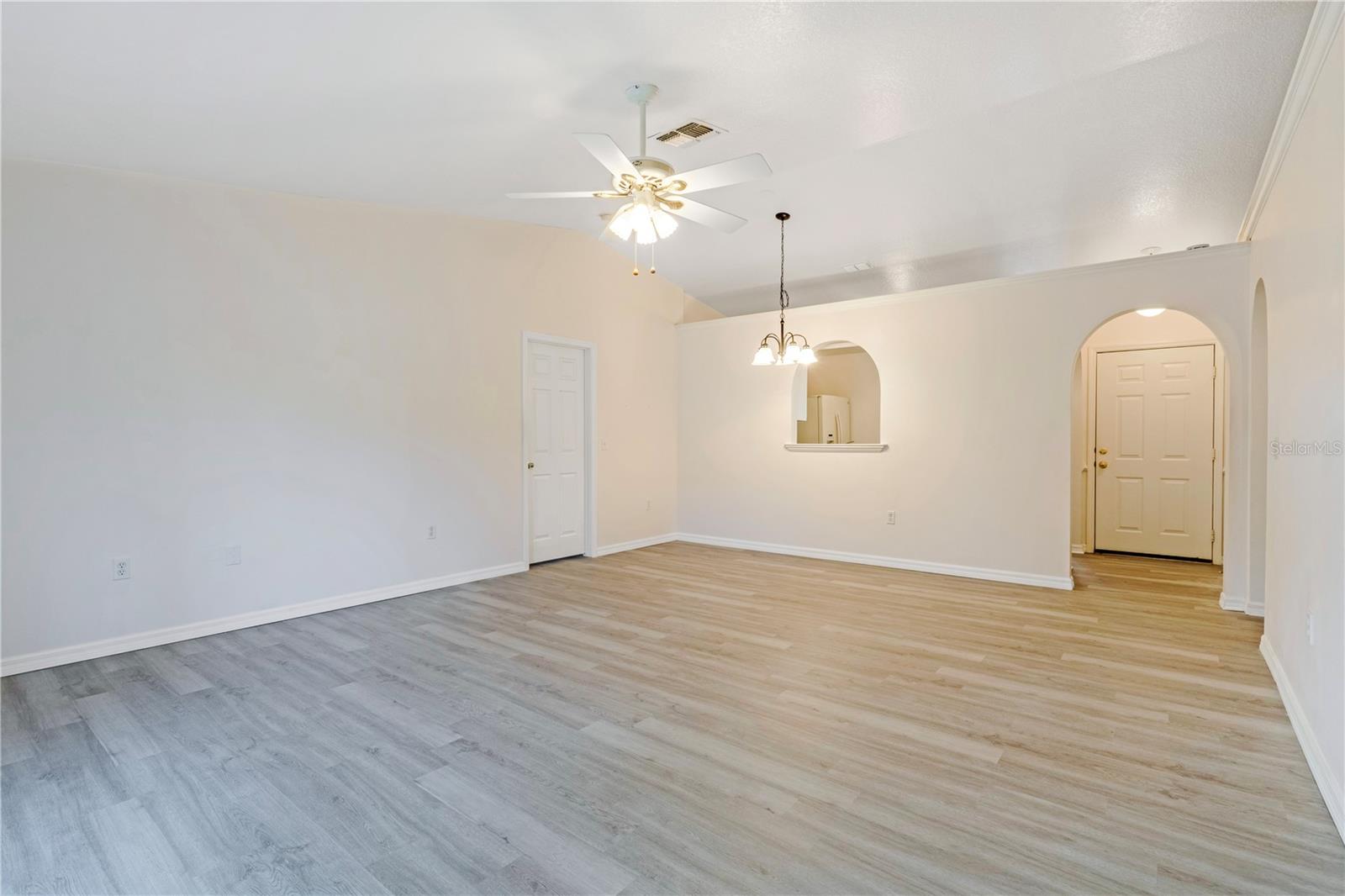 FOREST COVE - Residential