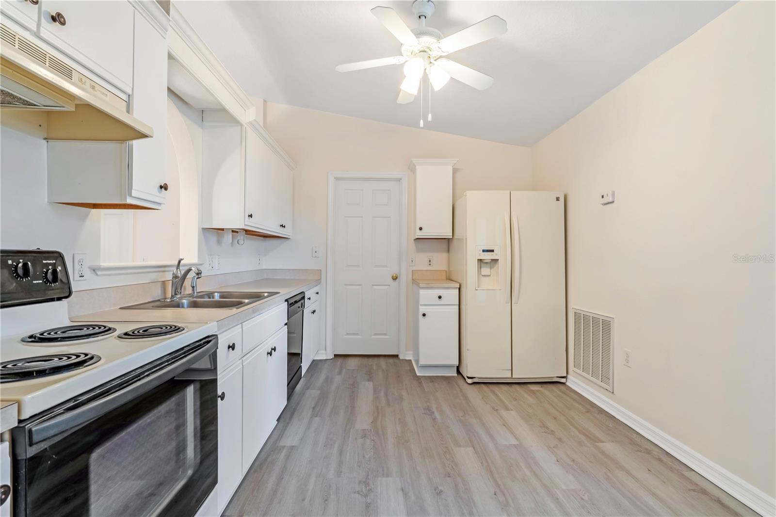 FOREST COVE - Residential