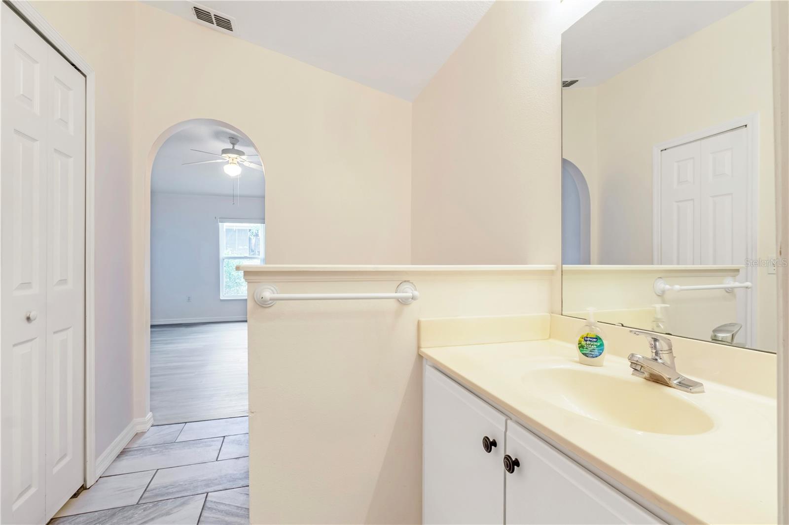 FOREST COVE - Residential