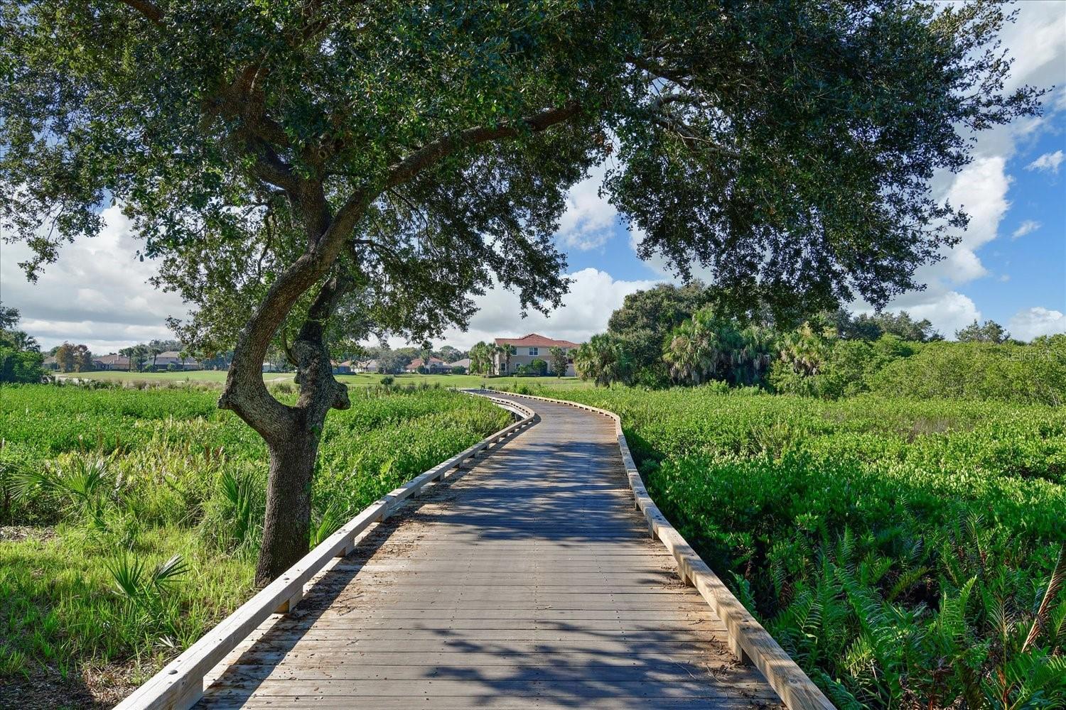 WATERLEFE GOLF & RIVER CLUB - Residential