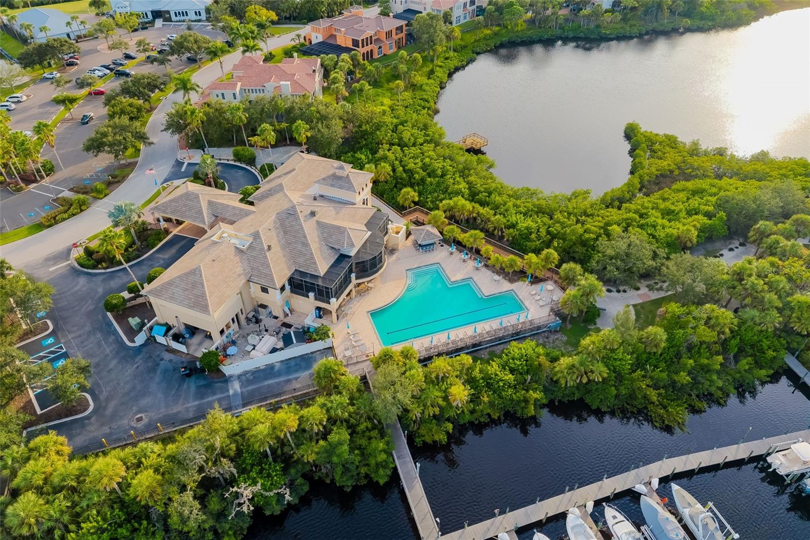 WATERLEFE GOLF & RIVER CLUB - Residential