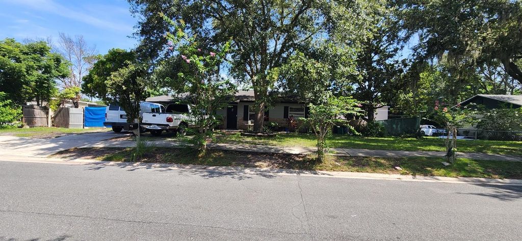 Photo of 611 Lilac Road, Casselberry, FL 32707 (MLS # O6326250)