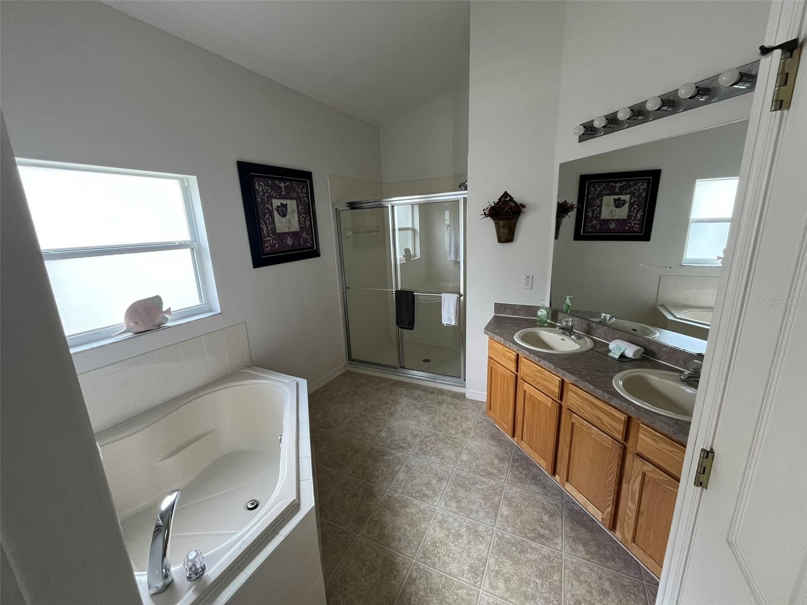 GLENBROOK PH II SUB - Residential