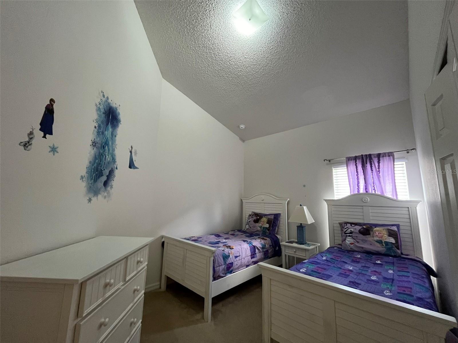 GLENBROOK PH II SUB - Residential