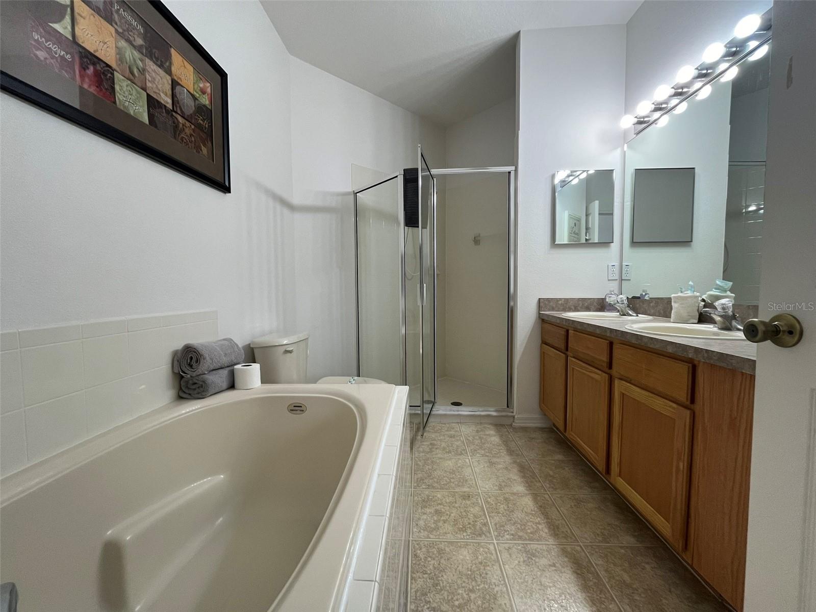 GLENBROOK PH II SUB - Residential