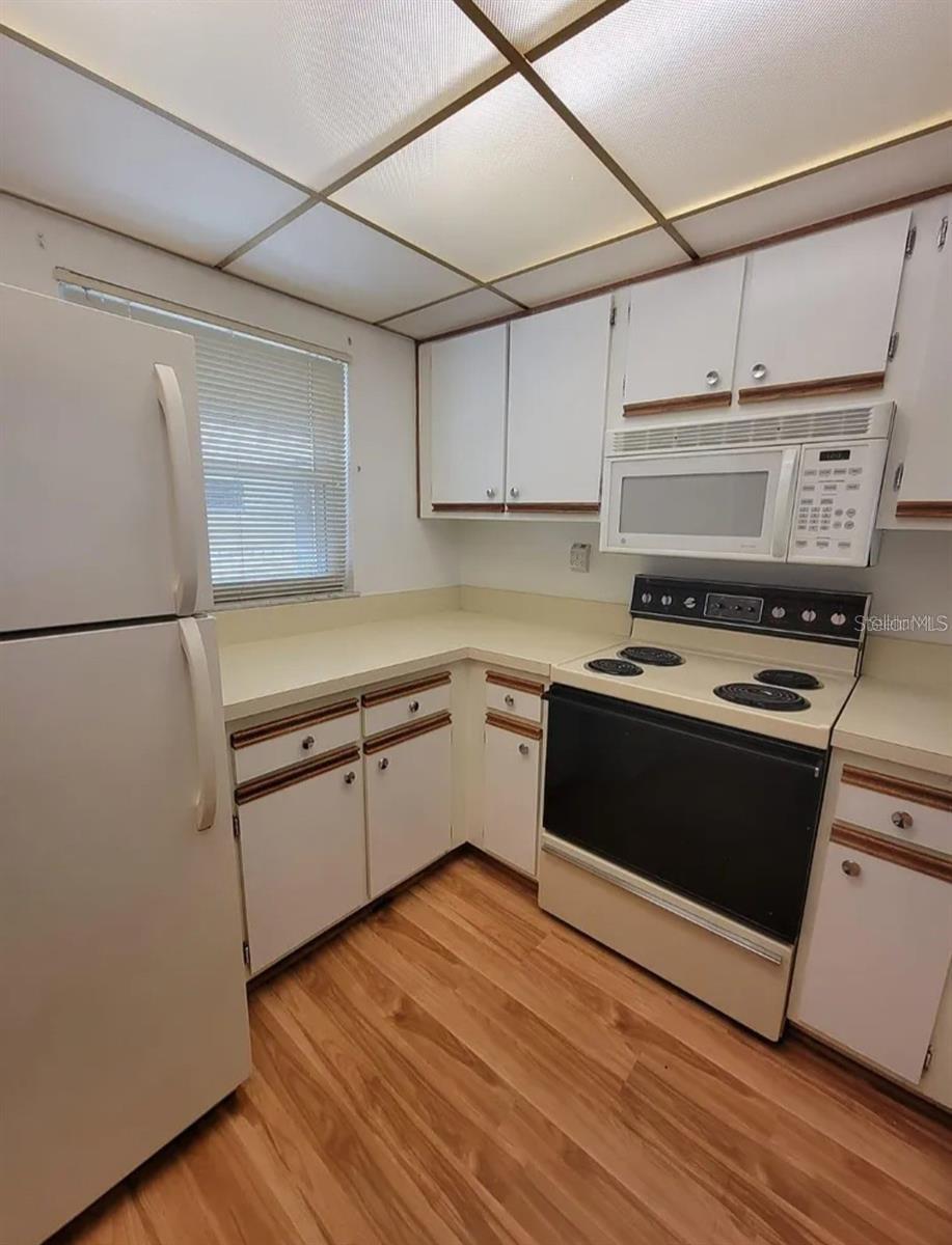 100 E KENTUCKY AVE 103D