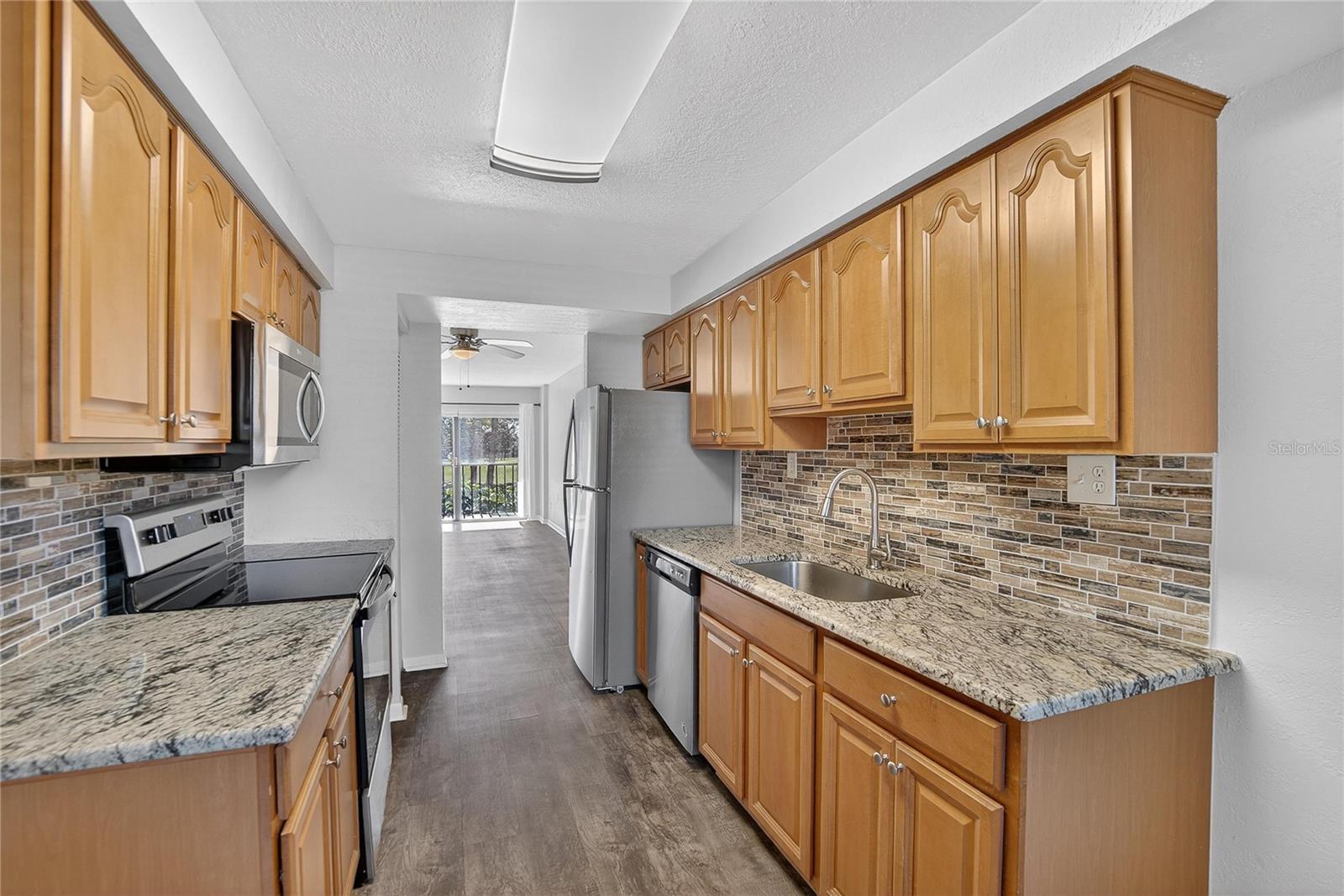 COVE CAY VILLAGE IV - Residential Lease