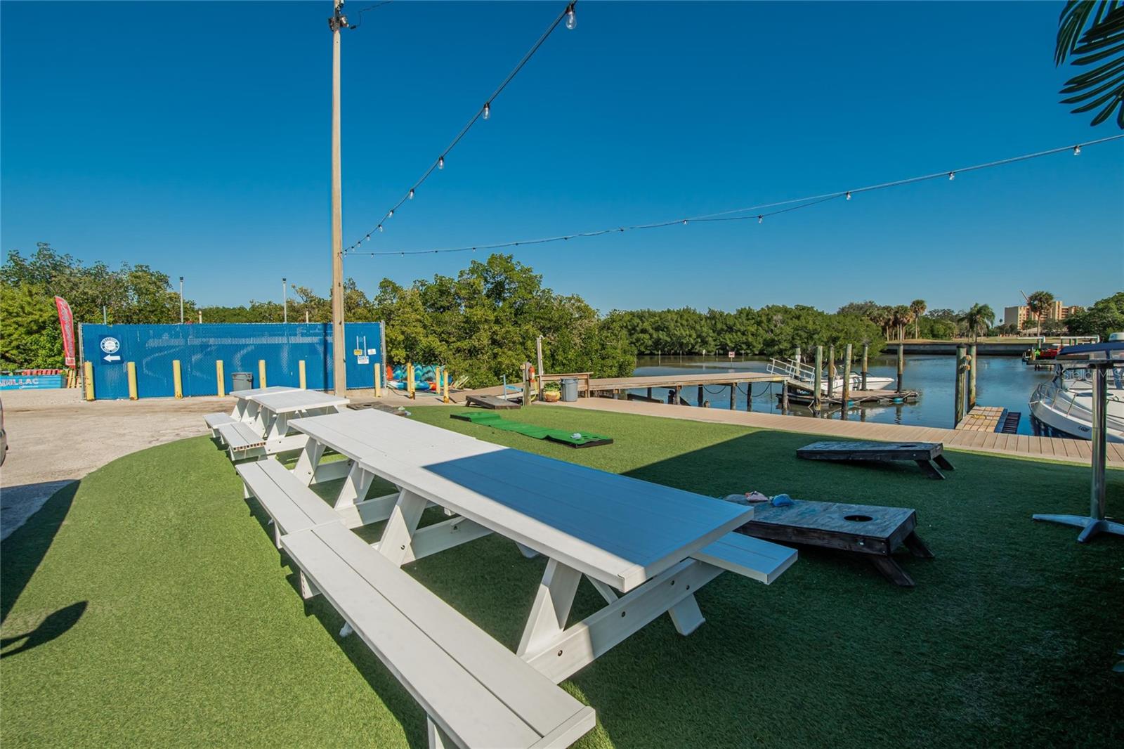 COVE CAY VILLAGE IV - Residential Lease