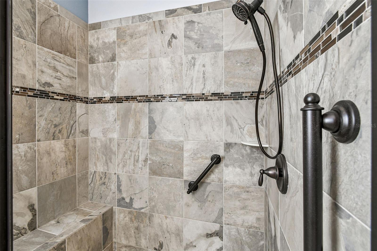 SOLIVITA PH 7G - Residential